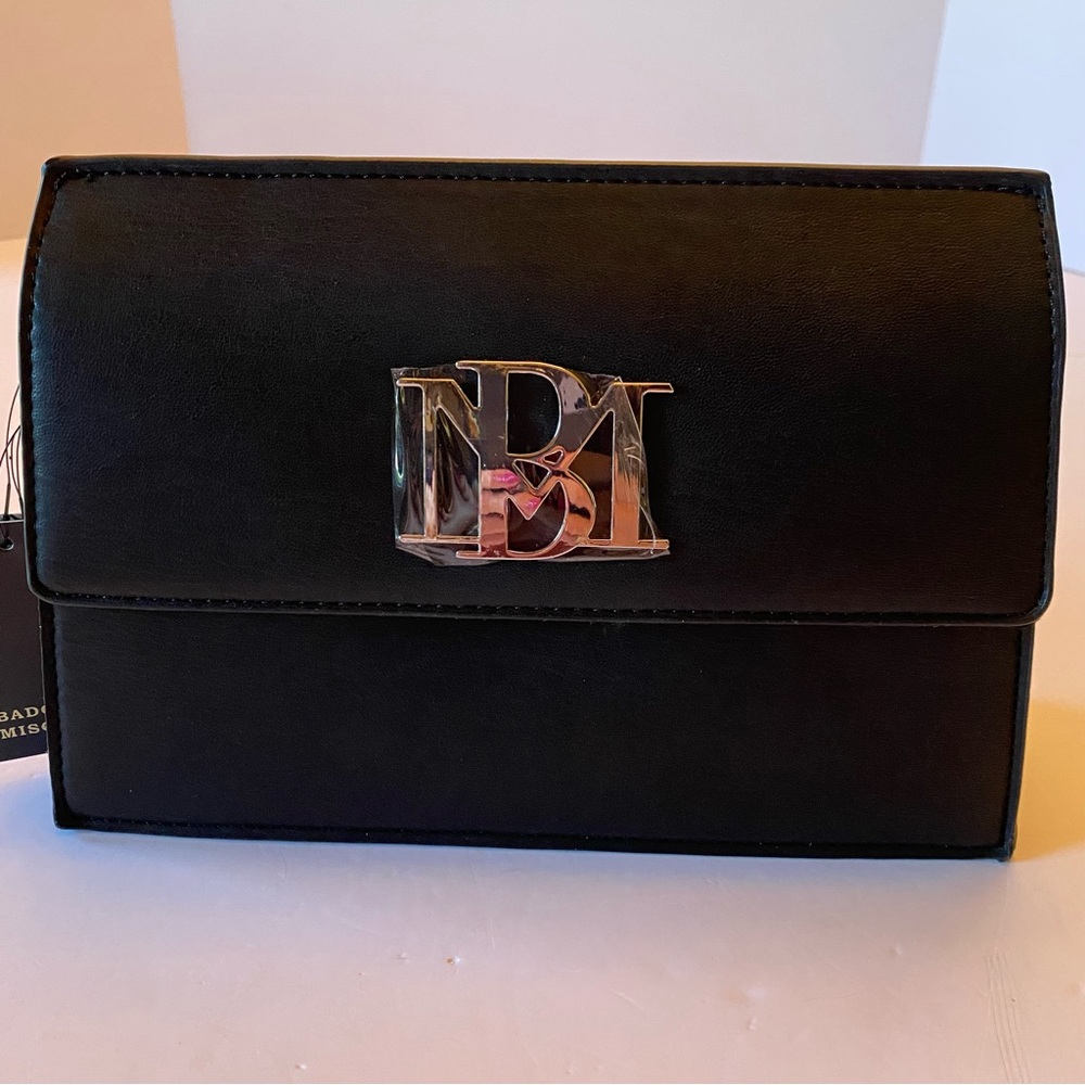 NWT Black Vegan Leather Badgley Mischa crossbody/shoulder bag.